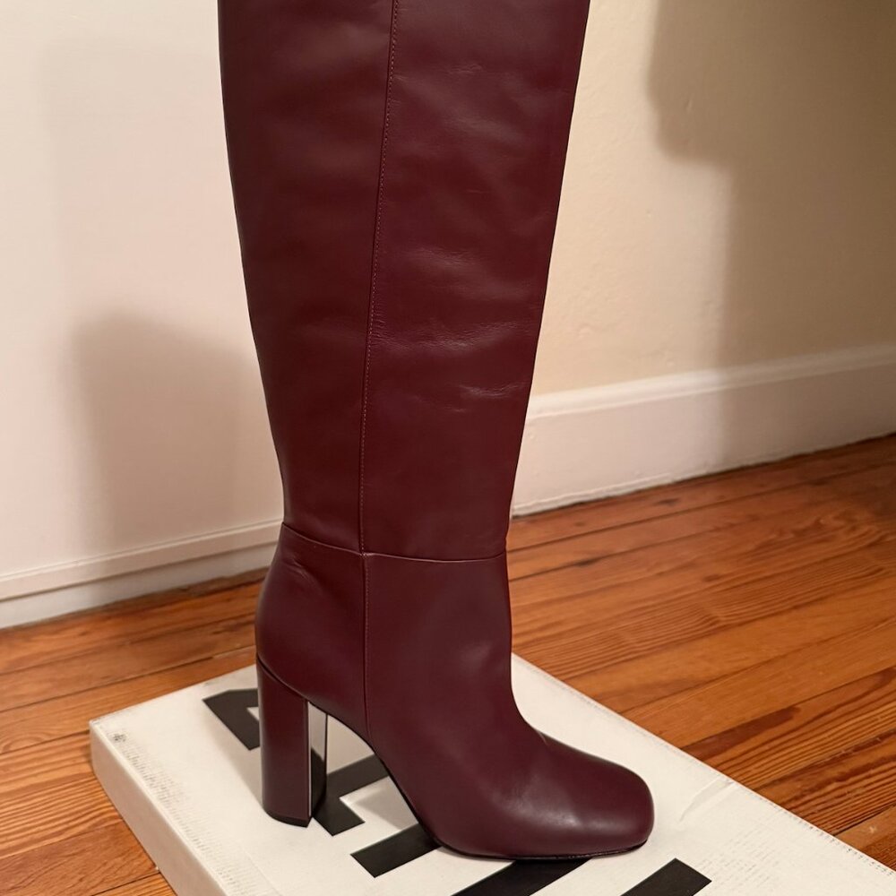 NWT - Schutz Austine Leather Boot In Vino Ruby - Picture 4 of 8